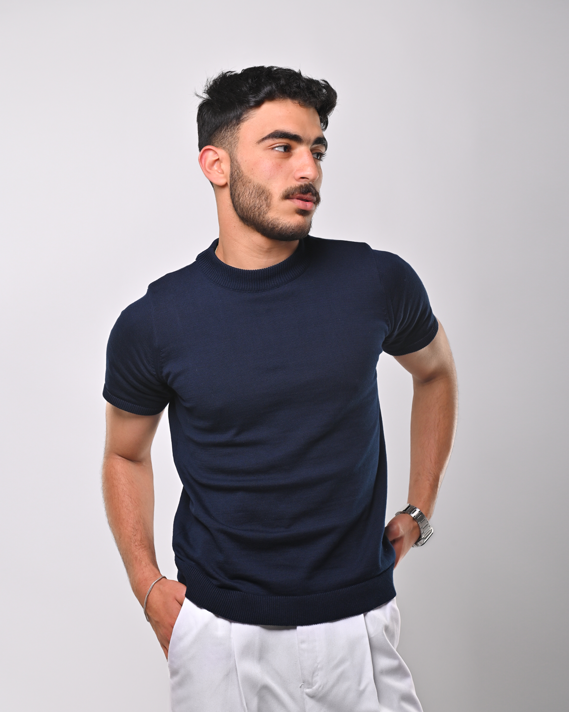 Navy blue knit short sleeve high neck T-shirt