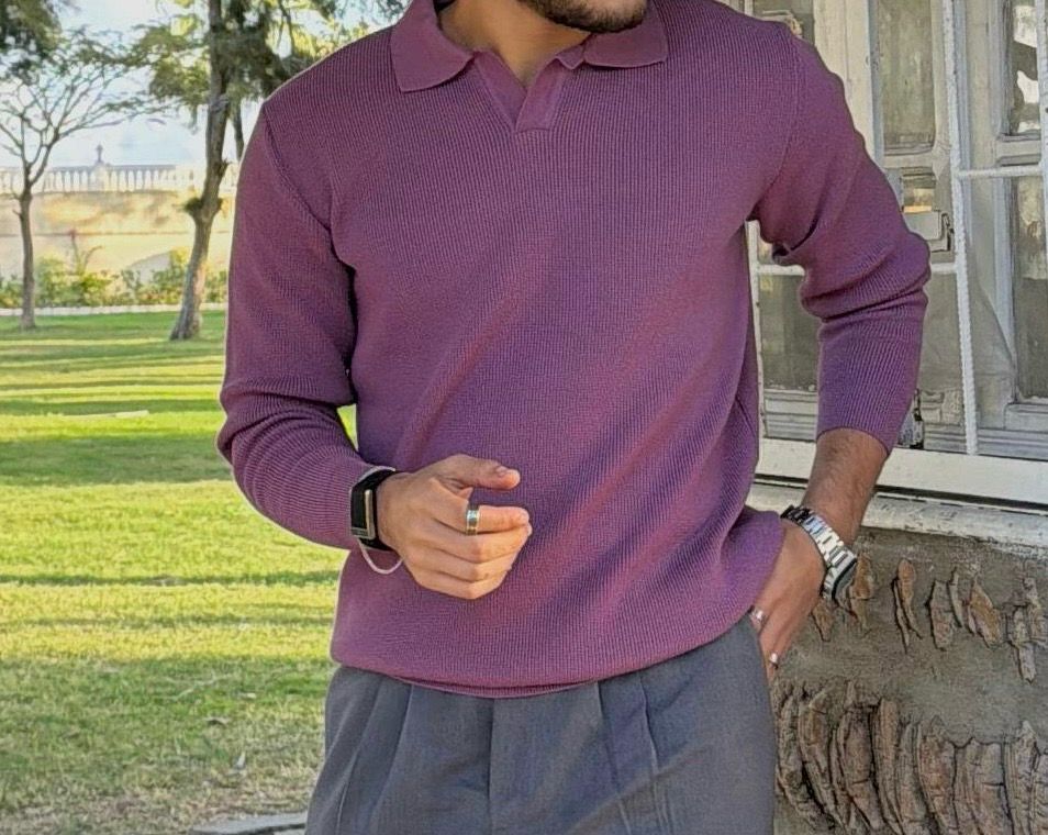 old knitted polo